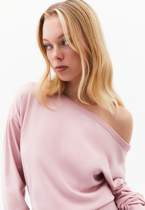 Bot Yaka Kazak ve Pantolon Kombini