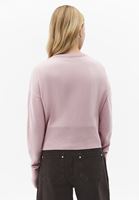 Bayan Pembe Bot Yaka Kazak