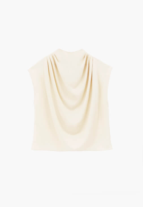 Dökümlü Bluz ve Pantolon Kombini