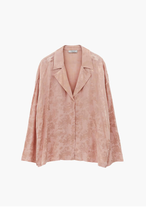 Jakarlı Gömlek ve Pantolon Kombini