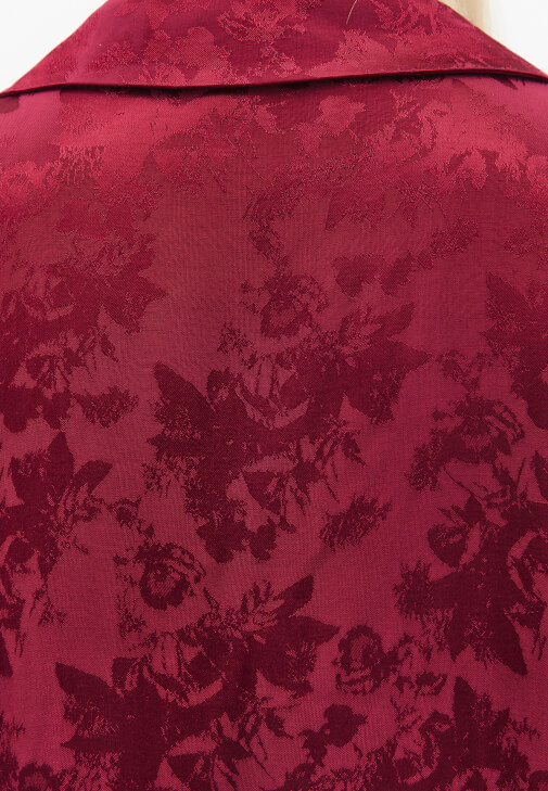 Oversize Gömlek ve Jakarlı Pantolon Kombini