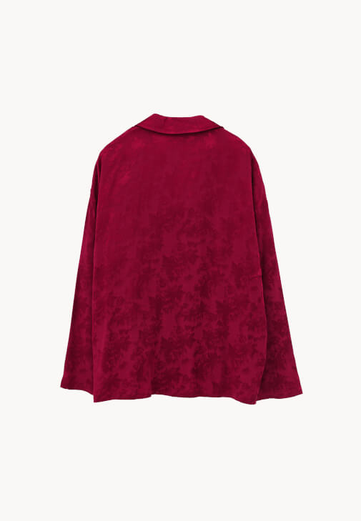 Oversize Gömlek ve Jakarlı Pantolon Kombini