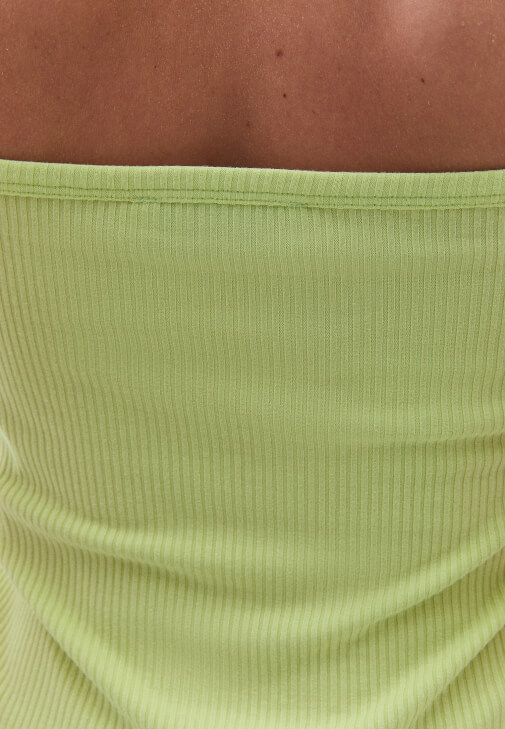 Çıtçıtlı Halter Yaka Atlet ve Kargo Pantolon Kombini