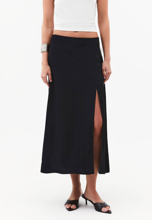 Midi Etek ve Kaşmir Karışımlı Kazak Kombini