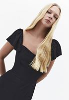 Bayan Siyah Yırtmaçlı Midi Elbise