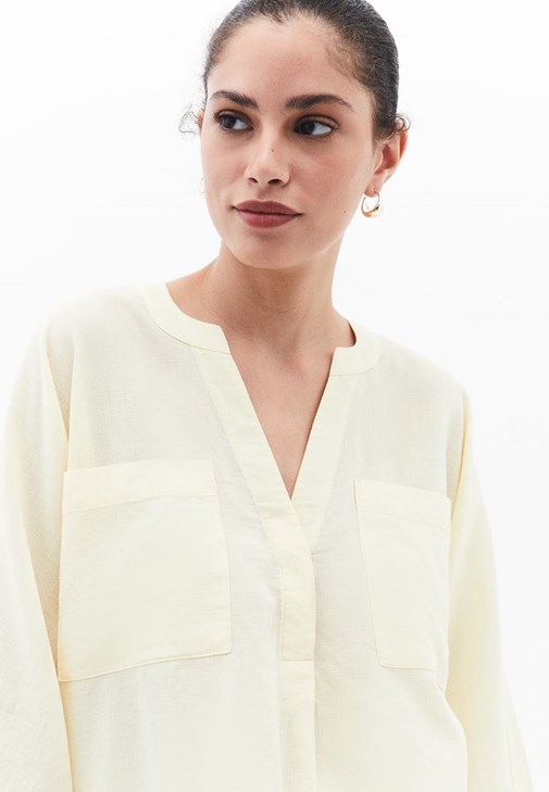 Oversize Gömlek ve Keten Wide-Leg Pantolon Kombini