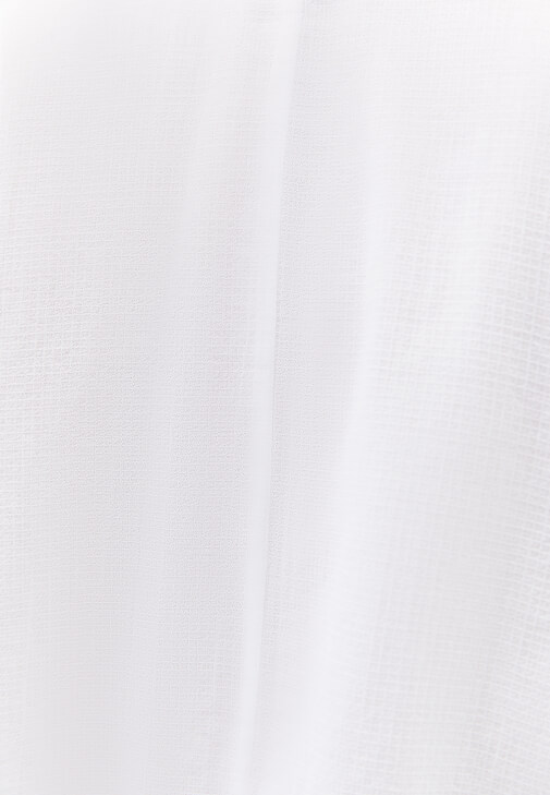 Cepli Oversize Gömlek ve Keten Pantolon Kombini