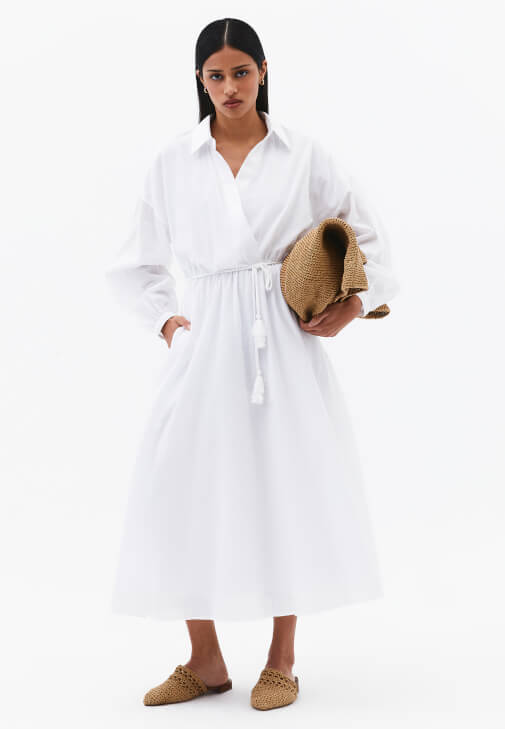 Beyaz Kemer Detaylı Uzun Elbise