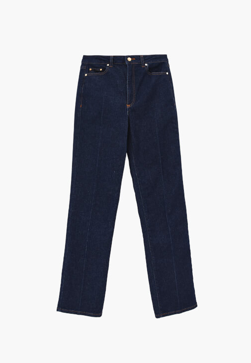 Denim Pantolon ve Tişört Kombini
