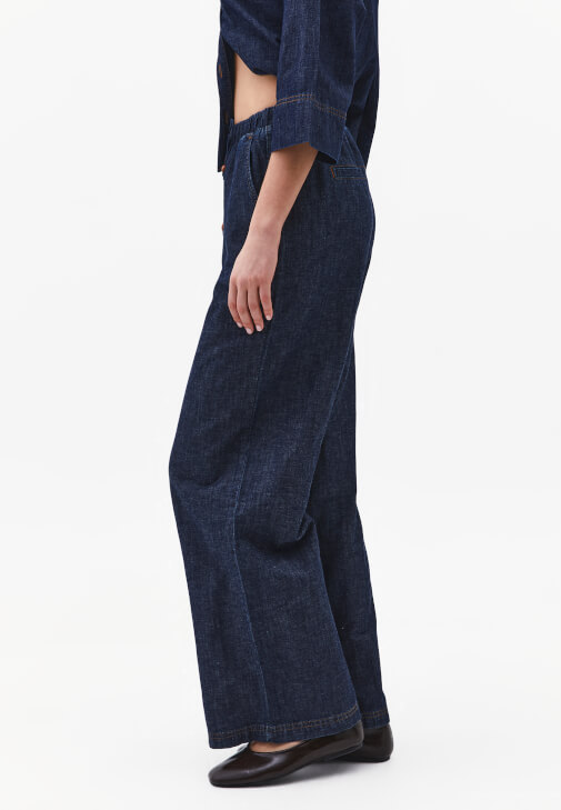 Keten Karışımlı Pantolon ve Keten Gömlek Kombini