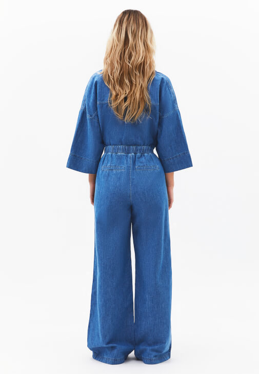 Keten Pantolon ve Oversize Gömlek Kombini