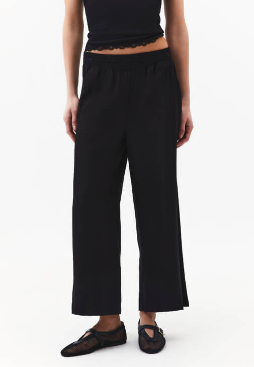 Culotte Pantolon ve Atlet Kombini
