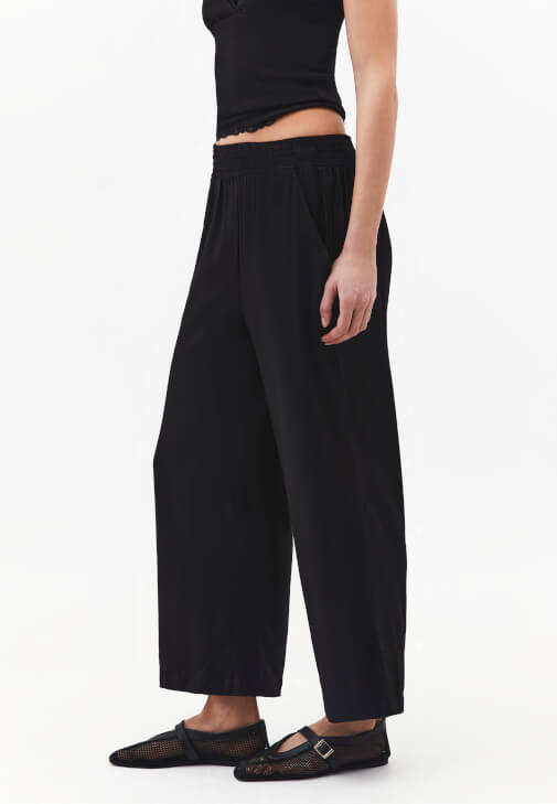 Culotte Pantolon ve Atlet Kombini